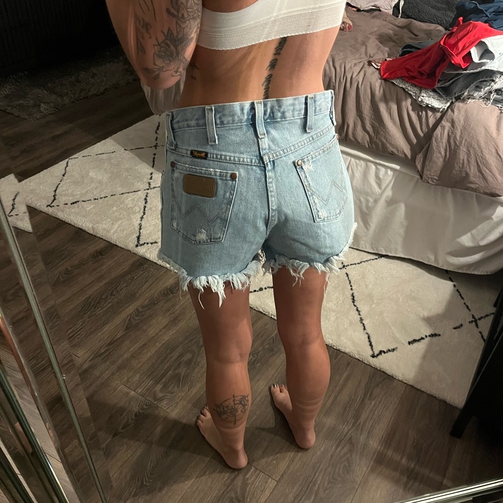 Wrangler Reworked Shorts - Picture 2 of 5